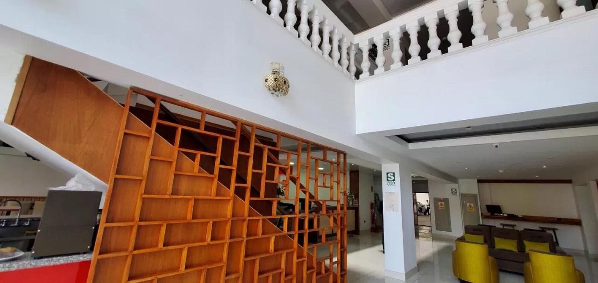 La Luna Inn Lima Exterior photo